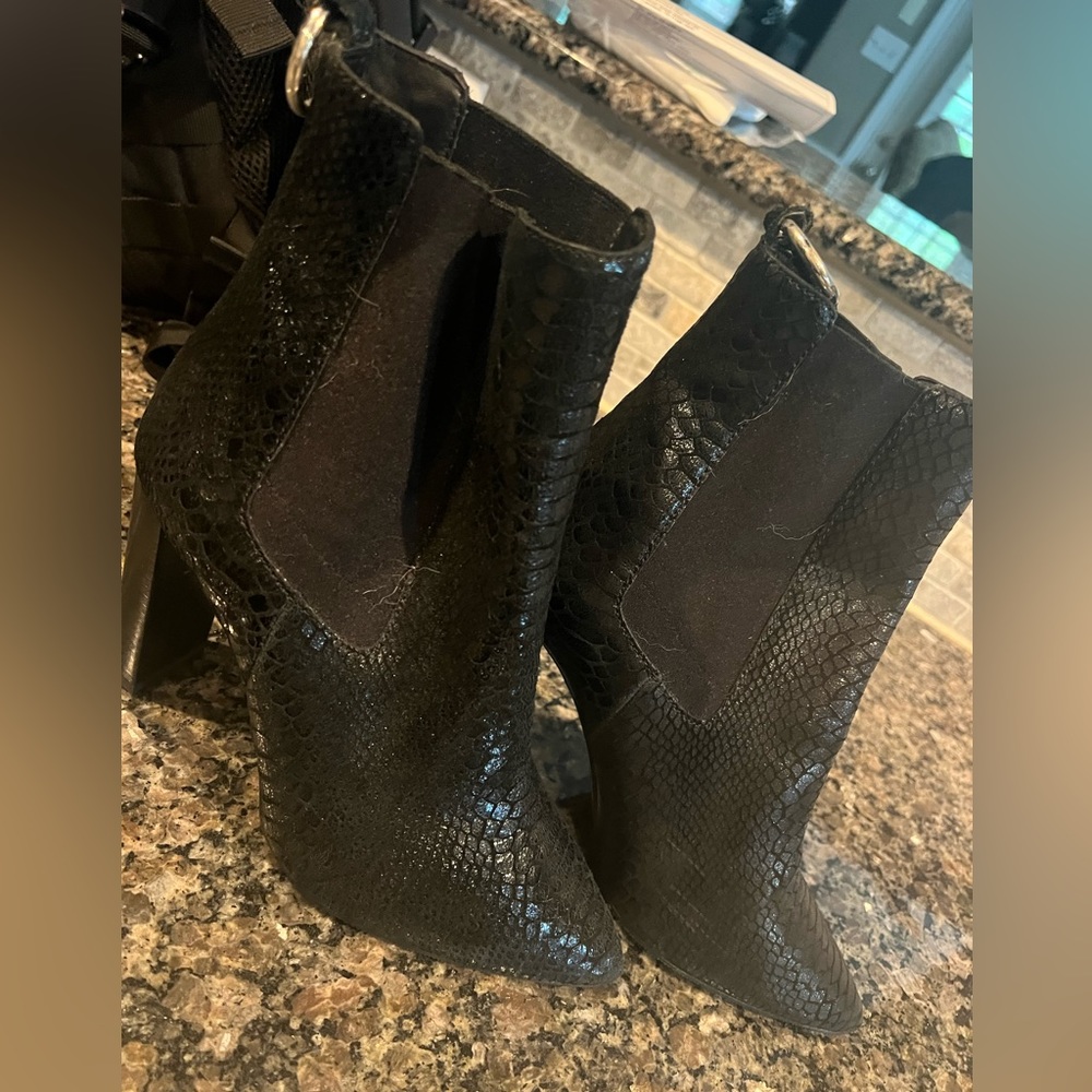Paige - snakeskin boots (worn 1x for Christmas pictures) SIZE 8
